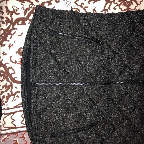 Vest - Picture 5 of 5